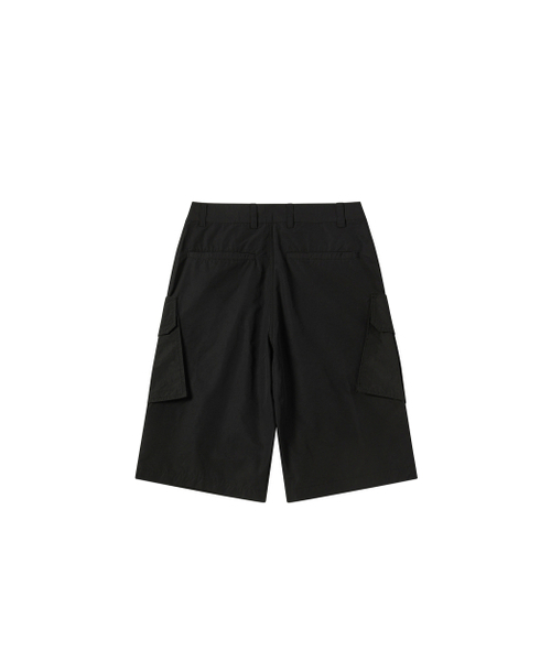 WORTHWHILE MOVEMENT(ワースワイルムーブメント)の「バミューダカーゴパンツ(ブラック)(その他パンツ・メンズ・その他・LARGE/X-LARGE)」の2枚目の写真