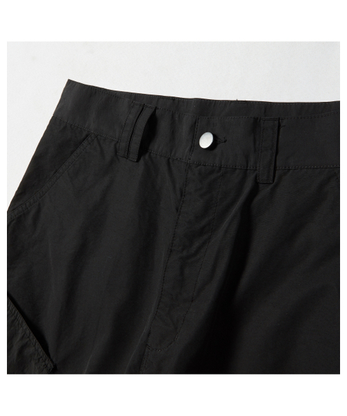 WORTHWHILE MOVEMENT(ワースワイルムーブメント)の「バミューダカーゴパンツ(ブラック)(その他パンツ・メンズ・その他・LARGE/X-LARGE)」の4枚目の写真