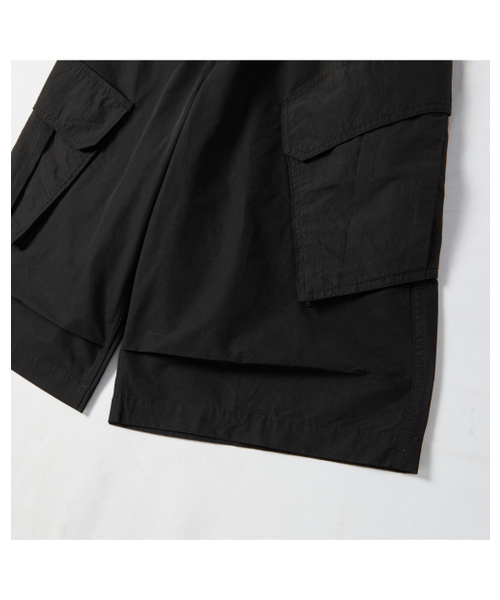 WORTHWHILE MOVEMENT(ワースワイルムーブメント)の「バミューダカーゴパンツ(ブラック)(その他パンツ・メンズ・その他・LARGE/X-LARGE)」の5枚目の写真