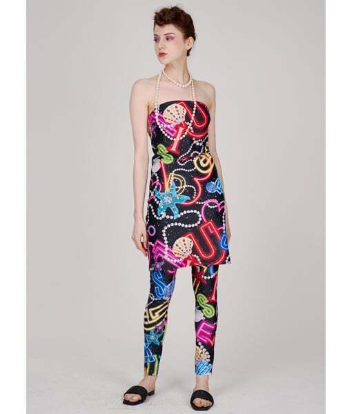 GREEDILOUS(グリディアス)の「ネオンレタリングチューブワンピース(ワンピース・レディース・その他・SMALL/MEDIUM/LARGE/X-SMALL)」の3枚目の写真