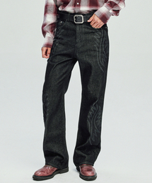 KND（ケイエヌディ）の「ウェスタンフレアレーザーデニムパンツブラック（デニムパンツ）」