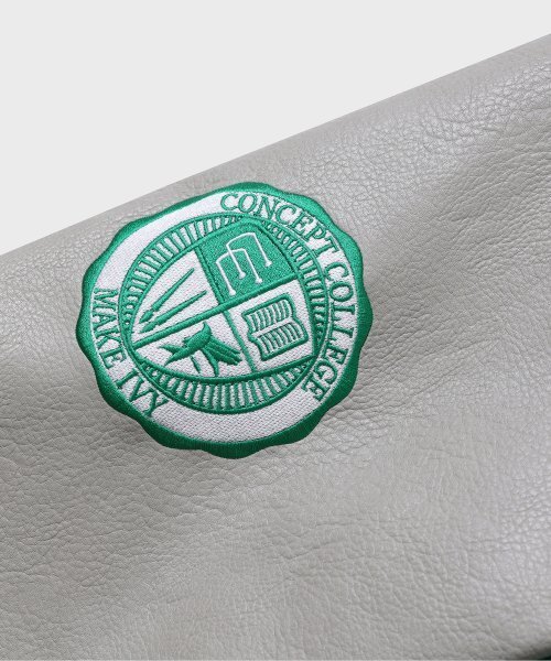 CONCEPTCOLLEGE（コンセプトカレッジ）の「テニスチームグリーン&グレー バーシティジャケット [男女共用]（スタジャン・レディース・その他・MEDIUM/LARGE）」の5枚目の写真