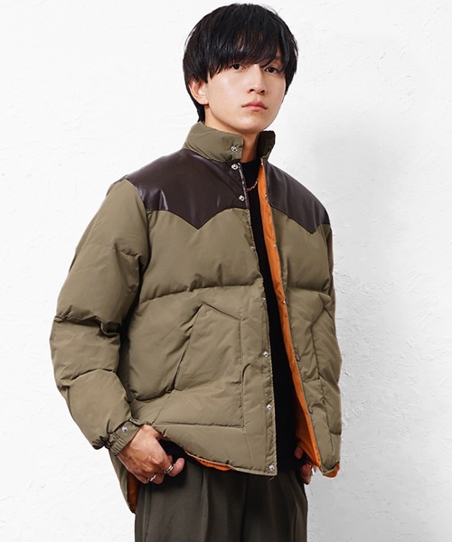 MinoriTY(マイノリティ)の「【MinoriTY select】PUレザーヨークデザイン切り替え配色中綿ブルゾン ダウンライク ジャケット メンズ ヘビーアウター 冬服 オーバーサイズ ルーズフィット ビッグシルエット(ダウンジャケット/コート・メンズ・マスタード/ブラック/カーキ・M/L)」の2枚目の写真