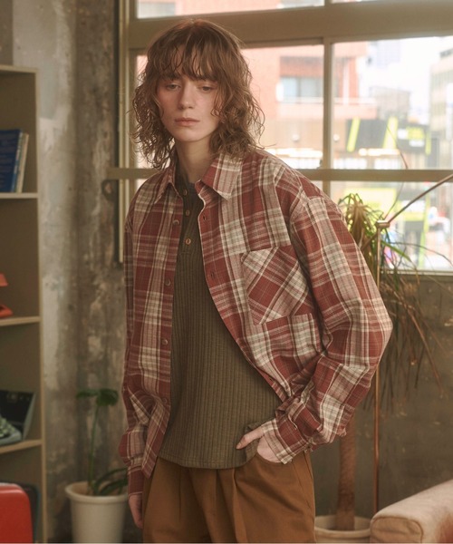 Zooodle（ズードル）の「Contrast checkered shirt - コントラストチェックシャツ -（シャツ/ブラウス・メンズ・レッド/ブルー・MEDIUM/LARGE）」の14枚目の写真