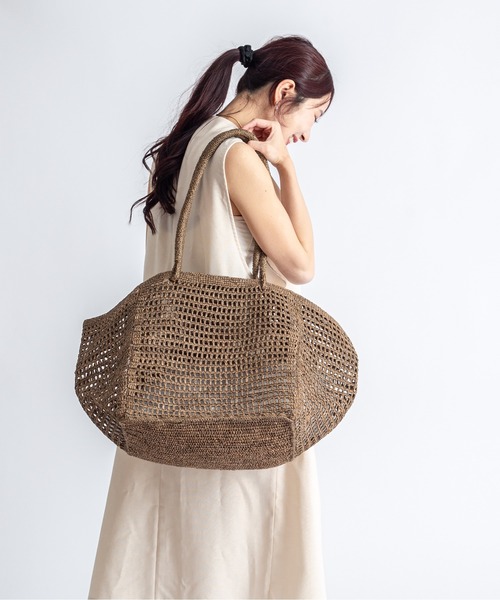 セール】【MADE IN MADA /メイドインマダ】大きめ かごバッグ ラフィア