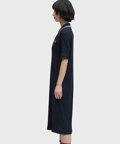 FRED PERRY（フレッドペリー）の「Ribbed Polo Dress／リブポロシャツワンピース（ワンピース・レディース・ブラック・10）」の7枚目の写真
