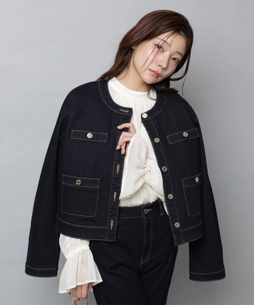 Apuweiser-riche(アプワイザーリッシェ)の「ポイントパーツフレアデニム(その他パンツ・レディース・ライトブルー/ネイビー/グレー・0/1/2)」の11枚目の写真