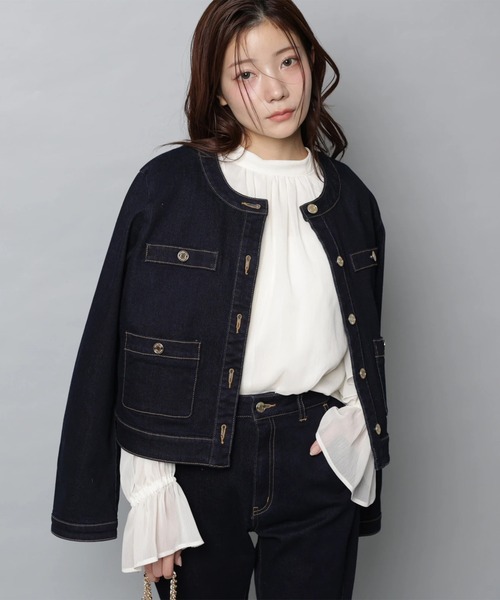 Apuweiser-riche(アプワイザーリッシェ)の「ポイントパーツフレアデニム(その他パンツ・レディース・ライトブルー/ネイビー/グレー・0/1/2)」の12枚目の写真