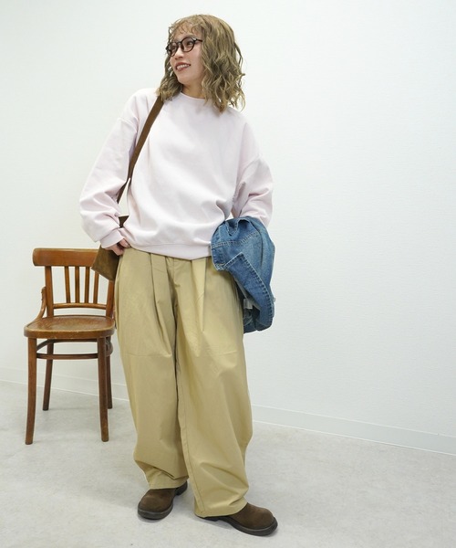 gossara(ゴサラ)の「オーバサイズスウェット(スウェット・レディース・イエロー/オフホワイト/ピンク・FREE)」の17枚目の写真