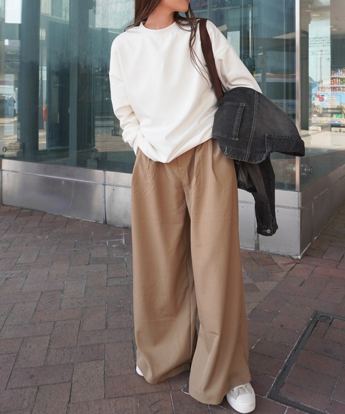 gossara(ゴサラ)の「オーバサイズスウェット(スウェット・レディース・イエロー/オフホワイト/ピンク・FREE)」の11枚目の写真