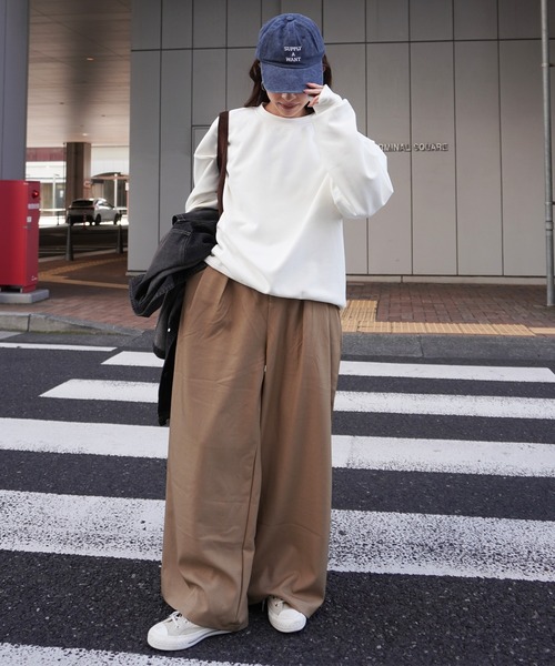 gossara(ゴサラ)の「オーバサイズスウェット(スウェット・レディース・イエロー/オフホワイト/ピンク・FREE)」の10枚目の写真