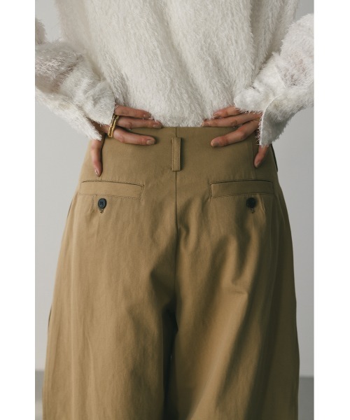 STYLEMIXER（スタイルミキサー）の「サイドタックフォルムパンツ（その他パンツ・レディース・ベージュ/ネイビー・SMALL/MEDIUM）」の11枚目の写真