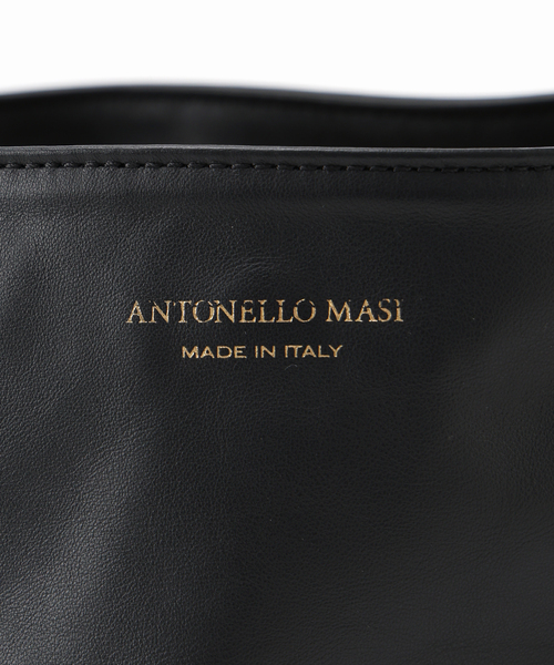 SLOBE IENA(スローブイエナ)の「ANTONELLO MASI SLOBE別注 バケツバッグ LUANA(ショルダーバッグ・レディース・ボルドー/ブラック・FREE)」の11枚目の写真