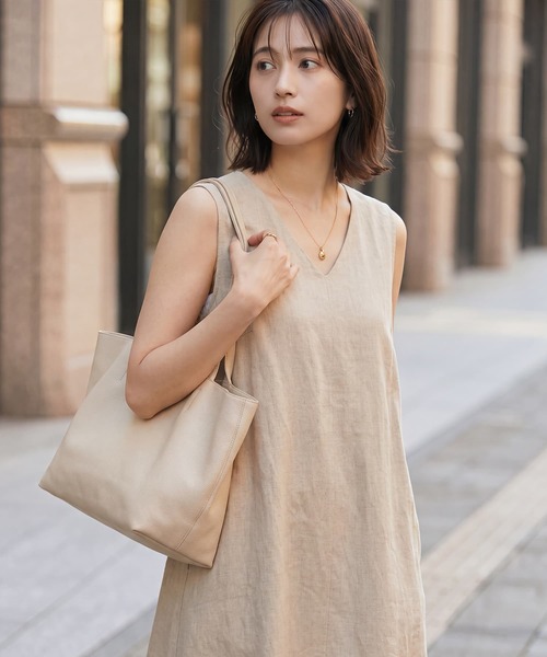 STYLE DELI(スタイルデリ)の「【DELI by】マチありA4シンプルトートバッグ(トートバッグ・レディース・ナチュラル/ブラック・FREE)」の7枚目の写真