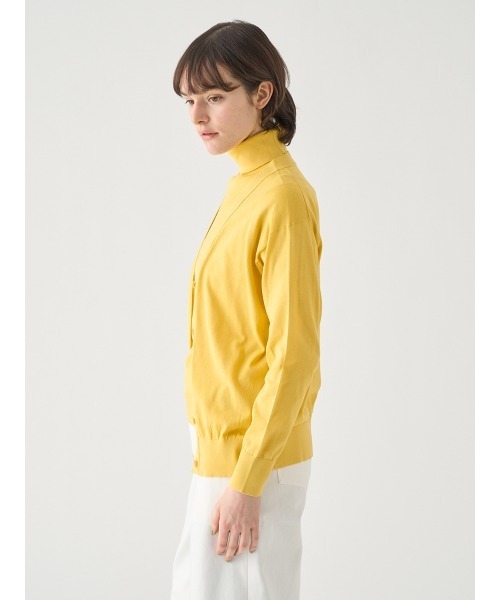 JOHN SMEDLEY(ジョンスメドレー)の「Vネック長袖コットンニットカーディガン(カーディガン/ボレロ・レディース・イエロー系その他2・M)」の6枚目の写真