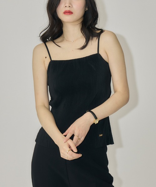 NEUNA(ヌナ)の「【今季限り、この夏がラストチャンス】プリーツキャミソール(キャミソール・レディース・ブラック/ブラウン・FREE)」の17枚目の写真