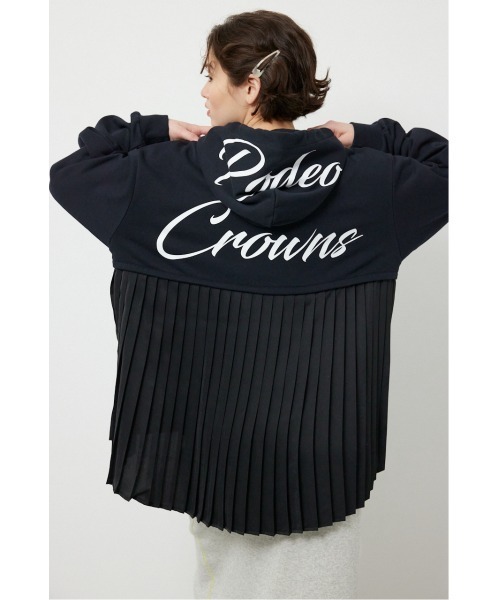 RODEO CROWNS WIDE BOWL(ロデオクラウンズワイドボウル)の「バックプリーツロゴパーカー(パーカー・レディース・ブラック/カーキ/グレー×ホワイト・FREE)」の7枚目の写真