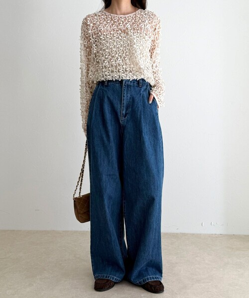 fredy emue（フレディエミュ）の「《セットアップ対応》フォーカスドット刺繍プルオーバー（シャツ/ブラウス・レディース・オフホワイト/ブラック・38）」の3枚目の写真