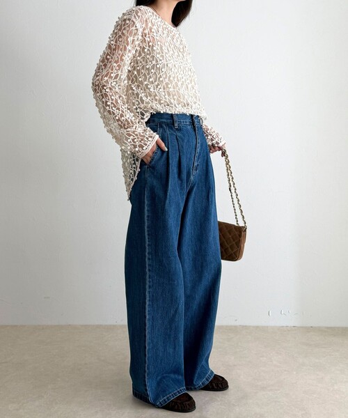 fredy emue（フレディエミュ）の「《セットアップ対応》フォーカスドット刺繍プルオーバー（シャツ/ブラウス・レディース・オフホワイト/ブラック・38）」の4枚目の写真