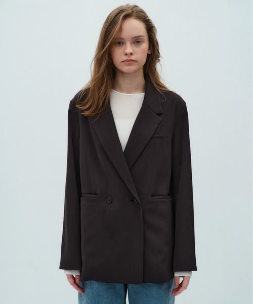 PUBLIC TOKYO(パブリックトウキョウ)の「シルキーツイルダブルジャケット(テーラードジャケット・レディース・ダークグレー/キャメル・1/2)」の17枚目の写真