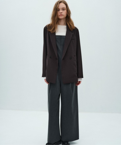 PUBLIC TOKYO(パブリックトウキョウ)の「シルキーツイルダブルジャケット(テーラードジャケット・レディース・ダークグレー/キャメル・1/2)」の20枚目の写真