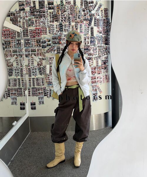 CACTUSDONUTMARKET(カクタスドーナツマーケット)の「Rivet Embroidery Carpenter Trouser-Khaki(その他パンツ・レディース・その他・MEDIUM/LARGE)」の2枚目の写真