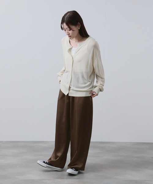 NAVY(ネイビー)の「NAVY シアーニットクルーネックカーディガン(カーディガン/ボレロ・レディース・ホワイト/サックスブルー/ブラック/ベージュ・FREE)」の6枚目の写真
