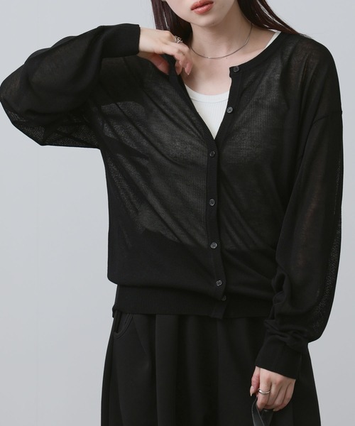 NAVY(ネイビー)の「NAVY シアーニットクルーネックカーディガン(カーディガン/ボレロ・レディース・ホワイト/サックスブルー/ブラック/ベージュ・FREE)」の7枚目の写真