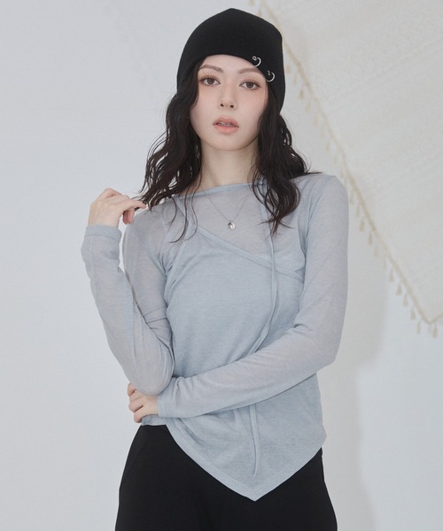 ENVYM(アンビー)の「アシメヘムレイヤードストラップトップス(Tシャツ/カットソー・レディース・ホワイト/チャコールグレー/グレー/サックスブルー・FREE)」の18枚目の写真