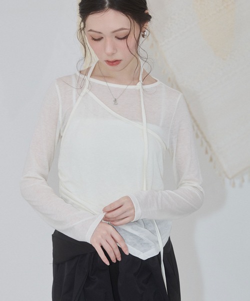 ENVYM(アンビー)の「アシメヘムレイヤードストラップトップス(Tシャツ/カットソー・レディース・ホワイト/チャコールグレー/グレー/サックスブルー・FREE)」の6枚目の写真