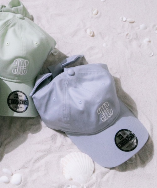 JILL by JILL STUART（ジルバイジルスチュアート）の「＜ニューエラコラボ＞バックリボンキャップ（キャップ・レディース・ブラック系その他/ブラック/ブルー/ピンク/グリーン・FREE）」の4枚目の写真