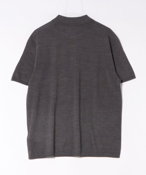 ALLSAINTS(オールセインツ)の「MODE MERINO SHORT SLEEVE RAMSKULL POLO SHIRT | モード メリノ 半袖 ラムスカル ポロシャツ(ポロシャツ・メンズ・グレー系その他・S/M/XL/L/XS)」の9枚目の写真