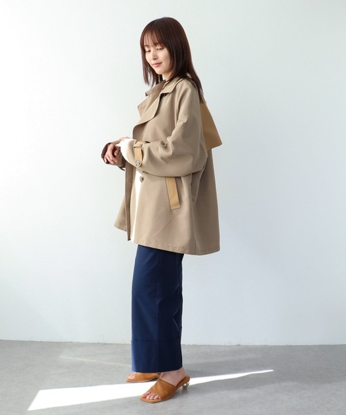 Three Four Time（ｽﾘｰﾌｫｰﾀｲﾑ）の「バイカラーショートトレンチコート（トレンチコート・レディース・ベージュ・FREE）」の8枚目の写真