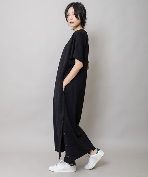 Munich(ミューニック)の「ドライタッチスムースサイドベントTシャツワンピース(ワンピース・レディース・ブラウン/ブラック/ブルーグレー・FREE)」の22枚目の写真