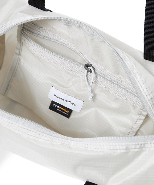 thisisneverthat(ディスイズネバーザット)の「UL Duffle Bag(ハンドバッグ・メンズ・オフホワイト/ブラック・FREE)」の5枚目の写真