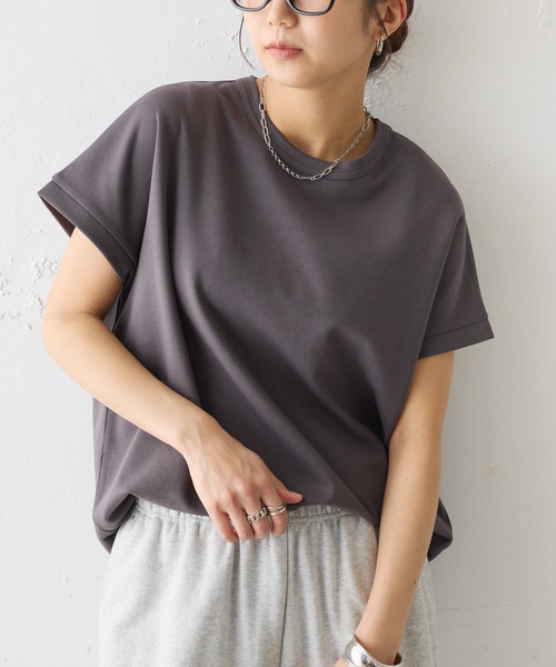 COLONY 2139(コロニートゥーワンスリーナイン)の「エンザイムダンボールドロップショルダープルオーバー(Tシャツ/カットソー・レディース・ブラウン/ホワイト/チャコールグレー/ブラック・MEDIUM/SMALL)」の20枚目の写真