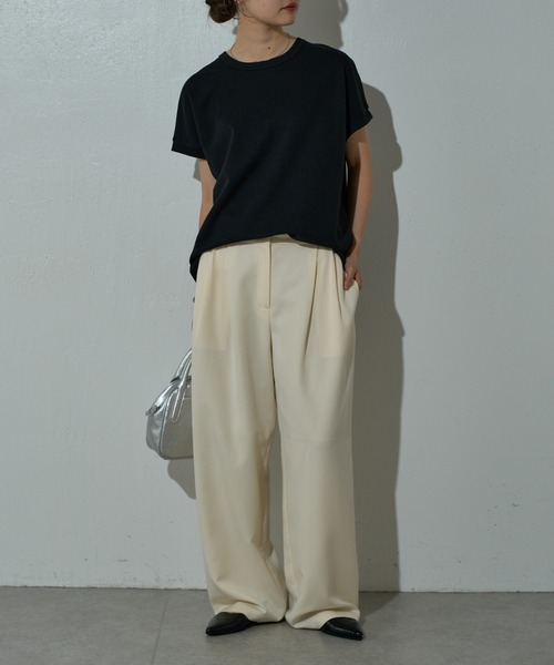 COLONY 2139(コロニートゥーワンスリーナイン)の「エンザイムダンボールドロップショルダープルオーバー(Tシャツ/カットソー・レディース・ブラウン/ホワイト/チャコールグレー/ブラック・MEDIUM/SMALL)」の16枚目の写真