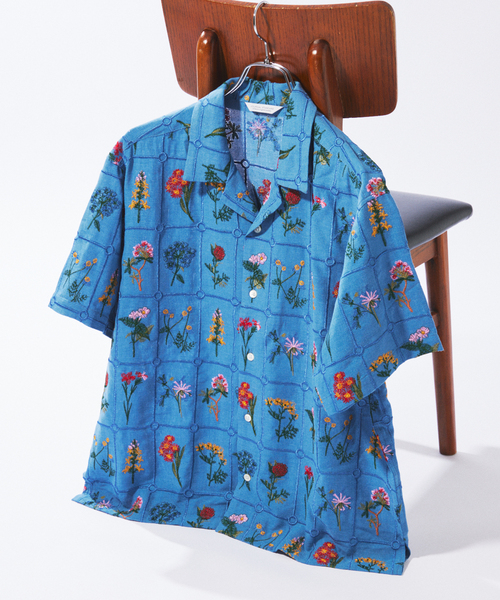 JOURNAL STANDARD(ジャーナルスタンダード)の「フラワー エンブロイダリー 半袖 シャツ(シャツ/ブラウス・メンズ・ブラック/ブルー系その他・LARGE/MEDIUM)」の2枚目の写真