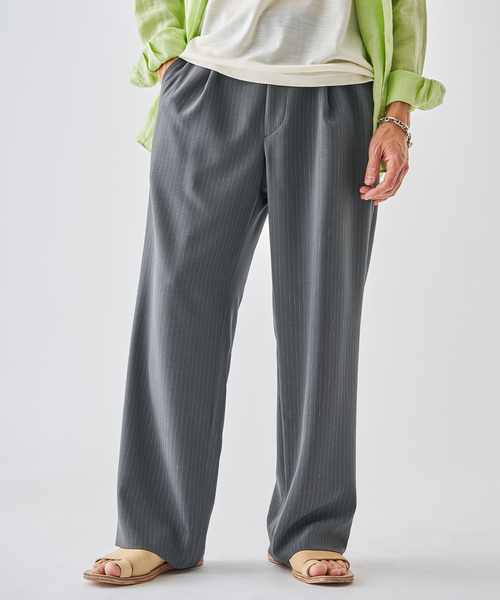 EDIFICE（エディフィス）の「ストライプ サイド アジャスト ワイド パンツ（その他パンツ・メンズ・ブラック/チャコールグレー・SMALL/MEDIUM/LARGE）」の2枚目の写真