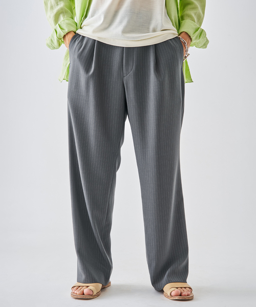 EDIFICE（エディフィス）の「ストライプ サイド アジャスト ワイド パンツ（その他パンツ・メンズ・ブラック/チャコールグレー・SMALL/MEDIUM/LARGE）」の13枚目の写真