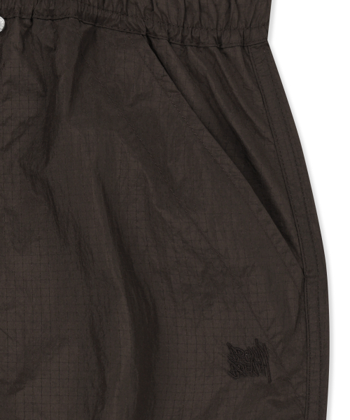 BROWNBREATH(ブラウンブレス)の「TAG DOUBLE KNEE NYLON PANTS - BROWN(その他パンツ・レディース・その他・SMALL/MEDIUM/LARGE/X-LARGE)」の6枚目の写真