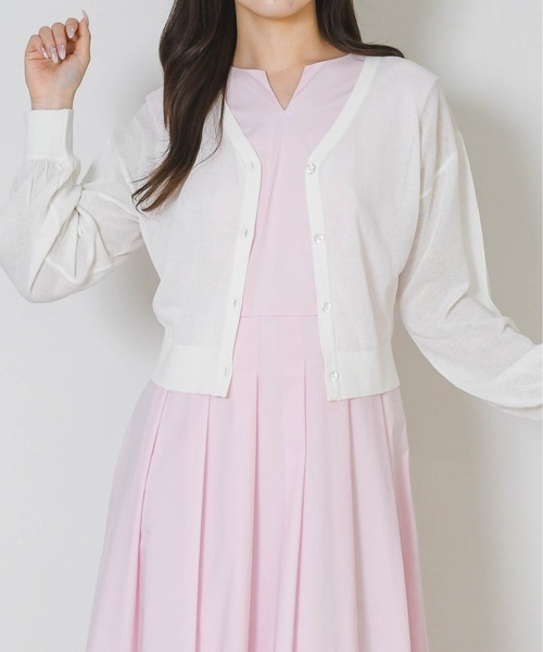 31 Sons de mode(トランテアン ソン ドゥ モード)の「2026春夏新作 Vネックシアーカーディガン(カーディガン/ボレロ・レディース・ブラック/ピンク/オフホワイト/ブルー・フリ-)」の15枚目の写真