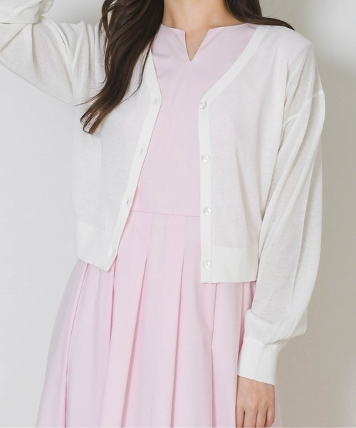 31 Sons de mode(トランテアン ソン ドゥ モード)の「2026春夏新作 Vネックシアーカーディガン(カーディガン/ボレロ・レディース・ブラック/ピンク/オフホワイト/ブルー・フリ-)」の16枚目の写真