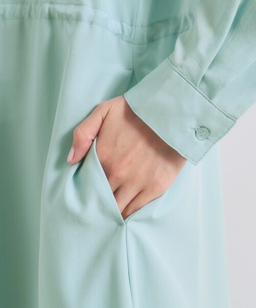 ITS'DEMO（イッツデモ）の「【UVケア／接触冷感／吸水速乾】ロールアップ袖ワンピース（ワンピース・レディース・ライトブルー/ブラウン系/ネイビー/ナチュラル・00）」の9枚目の写真