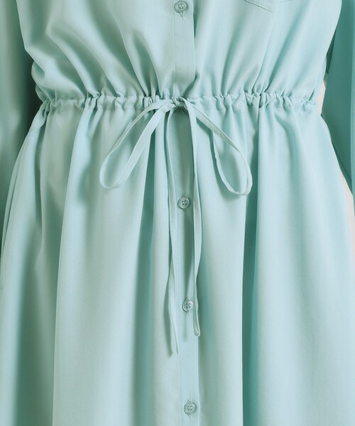 ITS'DEMO（イッツデモ）の「【UVケア／接触冷感／吸水速乾】ロールアップ袖ワンピース（ワンピース・レディース・ライトブルー/ブラウン系/ネイビー/ナチュラル・00）」の10枚目の写真