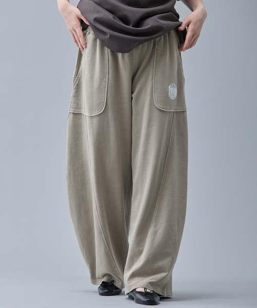 PARIS SAINT-GERMAIN(パリサンジェルマン)の「《追加》【Paris Saint-Germain / パリ・サン=ジェルマン】 JP Pigment Pants(スウェットパンツ・メンズ・ブルー系その他/ベージュ/ブラック・LARGE/MEDIUM/SMALL)」の1枚目の写真