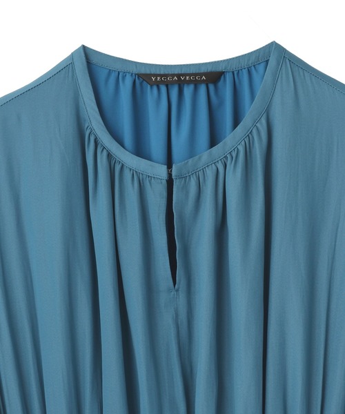 YECCA VECCA（イェッカヴェッカ）の「マルチカラーシャーリングワンピース（ワンピース・レディース・ブルーグリーン/ベージュ・FREE）」の17枚目の写真