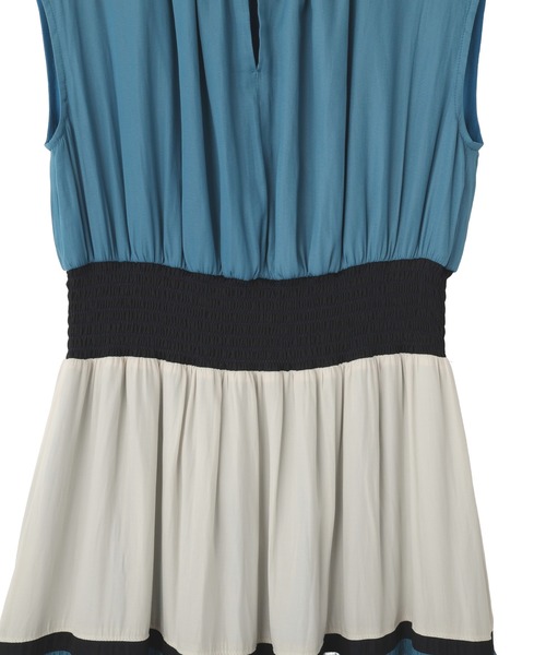 YECCA VECCA（イェッカヴェッカ）の「マルチカラーシャーリングワンピース（ワンピース・レディース・ブルーグリーン/ベージュ・FREE）」の20枚目の写真