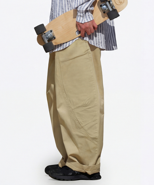 ARTISTWEAR（アーティストウェア）の「[ATW] ボリュームワイドフィットコットンカーブドパンツ - 2カラー（その他パンツ・レディース・ベージュ/チャコール・SMALL/MEDIUM/LARGE/X-LARGE/XX-LARGE）」の5枚目の写真