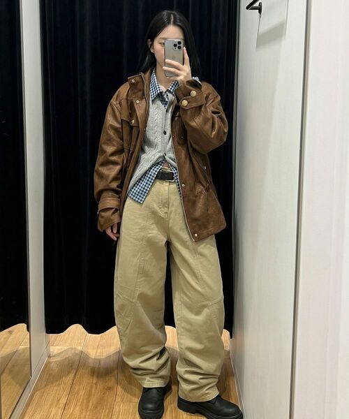 ARTISTWEAR（アーティストウェア）の「[ATW] ボリュームワイドフィットコットンカーブドパンツ - 2カラー（その他パンツ・レディース・ベージュ/チャコール・SMALL/MEDIUM/LARGE/X-LARGE/XX-LARGE）」の21枚目の写真